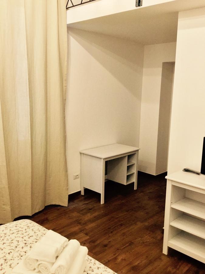 B&B Sant'Agostino Джовинацо Екстериор снимка